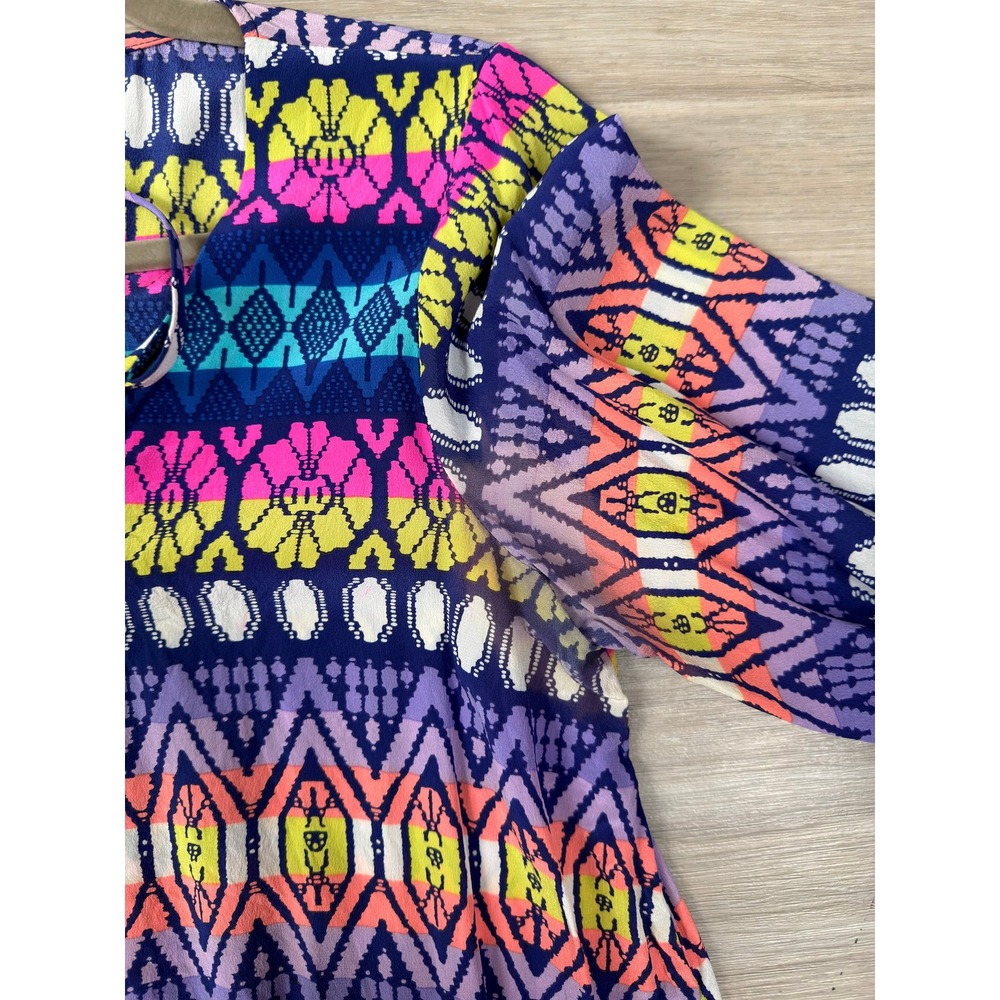 Alice & Trixie Geometric Print Bell Sleeve Boho Blouse‎ Womens Silk Size M - Picture 8 of 9